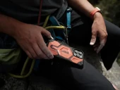 UAG Monarch Pro MagSafe Magnetic iPhone 15 Plus Kılıfı - 8