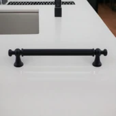 Selçuklu Siyah Metal Kulp 192 mm Mobilya Çekmece Mutfak Dolabı Dolap Kapak Kulpları Kulb Kulpu thumbnail 4