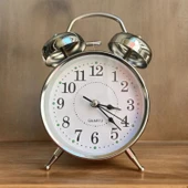 Gümüş Metal Alarmlı Masa Saati - 1