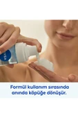 NIVEA Yüz Yıkama Köpüğü Canlandırıcı Lotus Çiçeği İçeren Yüz Temizleyici 150ml Normal Cilt thumbnail 2