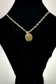 Gold Renk Zincir Figürlü Kararmaz Özel Tasarım Kolye - 1