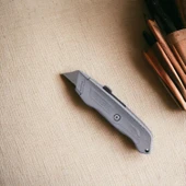 Maket Bıçak Halı Bıçağı Çok Amaçlı Metal Maket Bıçağı Küçük Değiştirilebilir 10 Adet Yedek Bıçak - 4