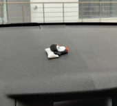 Sevimli Yastıkta Uyuyan Penguen - 2