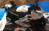 Oyuncak Sürtmeli Polis Motorsikleti 15 cm Beyaz Model Motorsiklet - 2