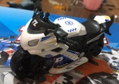 Oyuncak Sürtmeli Polis Motorsikleti 15 cm Beyaz Model Motorsiklet - 3