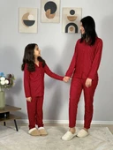 Anne Kız Kombin Önden Düğmeli Bebe Yaka %100 Pamuk Pijama Takımı (Kırmızı Noktalı) - 4
