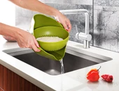 360 Derece Dönebilir Pratik Hazneli Süzgeç thumbnail 1