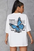 Unisex Beyaz Sırt Kelebek Baskılı T-shirt thumbnail 1