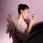 Viktor Rolf Flower Bomb Extreme EDP Intense 100 ml Kadın Parfümü - 4