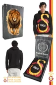 Galatasaray Orijinal Lisanslı Büyük Logo Kapüşonlu Erkek Sweat  Aslan Baskılı Hediyelik Ahşap Kutulu thumbnail 1