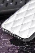 iPhone 7 Plus / 8 Plus Uyumlu Baklava Desenli Pırlanta Taşlı Sert Kapak Kılıf Beyaz thumbnail 5
