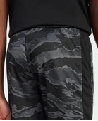 adidas Train Essentials Kamuflaj Çocuk Baskılı Şort JI6103 thumbnail 4