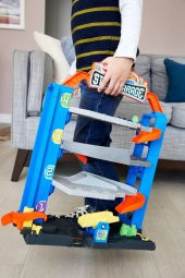 Hot Wheels Maceraya Başlangıç Garajı, 4 Katlı, 3-8 Yaş Arası Çocuklar İçin GNL70 - 4