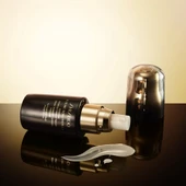 Shiseido Future Solution LX - Lüks Sıkılaştırıcı Serum 50 ml thumbnail 2