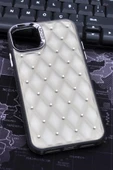 iPhone 11 Uyumlu Baklava Desenli Pırlanta Taşlı Sert Kapak Kılıf Gri thumbnail 1