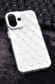 iPhone 16 Uyumlu Baklava Desenli Pırlanta Taşlı Sert Kapak Kılıf Beyaz thumbnail 1