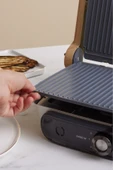 Karaca Gastro Grill Glass Premium 2400W Döküm Izgara ve Tost Makinesi Wood Craft 6 Dilim Kapasiteli - 4