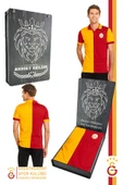 Galatasaray Orijinal Lisanslı Match Day T-shirt Kişiye Özel Hediyelik Ahşap Kutululu thumbnail 1