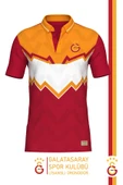 Galatasaray Orijinal Lisanslı Okan Buruk Desing Polo Yaka T-Shirt + Bileklik + Atkı Set Ahşap Kutulu thumbnail 2
