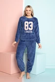 Nisanca Desenli Tam Peluş Kışlık Yılbaşı Kadın Pijama Takımı - 3