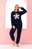 Nisanca Desenli Tam Peluş Kışlık Yılbaşı Kadın Pijama Takımı - 6