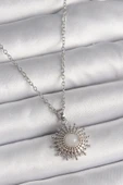 316L Çelik Gümüş Renk Zincir Beyaz Mineli Güneş Model Kadın Kolye thumbnail 1