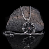 925 AYAR GÜMÜŞ ZİRKON TAŞLI PUSULA MODEL KOLYE thumbnail 2