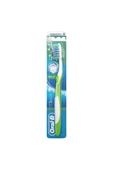 Oral-B 3D White Fresh 40 Orta Diş Fırçası - 1