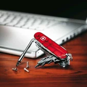 Victorinox 1.7725.T CyberTool M Çakı - 4