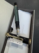 Pelikan Souveraen M1000 Black/Green fountain pen with Gold - M - 4