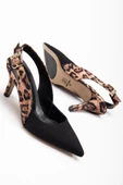 Büyük Numara Kadın Topuklu Ayakkabı Siyah Leopar Saten Taşlı Tokalı thumbnail 1