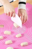 Silikon Hamur Açma Matı 50x40 Cm Ölçekli Silikon Hamur Açma Matı Büyük Boy Hamur Ölçekli - 2