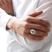 Gümüş Sedef Üzeri Tuğralı Erkek Yüzük thumbnail 2