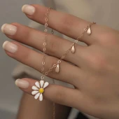 Gümüş Rose Papatya Seviyor Sevmiyor Bayan Kolye thumbnail 6