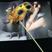 Lüks Taşlı Saplı Maskeli Balo Maskesi Altın Renk 35 cm - 1