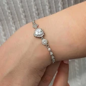 Gümüş Kalpli Su Yolu Kadın Bileklik thumbnail 3