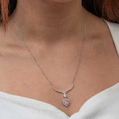 Gümüş Pembe Zirkon Taşlı Kalp Kadın Kolye thumbnail 6