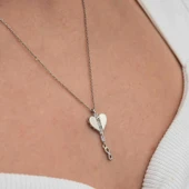 Gümüş Kalpli Sonsuzluk Kadın Kolye - 4