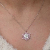 Gümüş Pembe Lotus Desenli Çiçek Kadın Kolye thumbnail 4