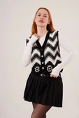 Zikzak Geçişli Triko Örme Siyah Yelek - 1