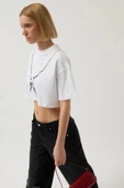 Baskılı Crop T-Shirt - 4