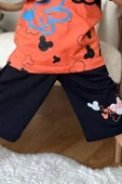 Erkek Çocuk Parmak ve Ayıcık Baskılı Turuncu T-Shirt Şortlu Takım thumbnail 4