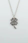 Dört Yapraklı Yonca Gümüş Kaplama Düz Zincir Kolye thumbnail 1