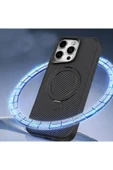 iPhone 14 Plus ile uyumlu Kılıf Karbon Fiber Görünümlü Magsafe ile uyumlu Stand olabilen Carbon thumbnail 2