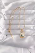 316L Çelik Gold Renk Beyaz Mineli Kız Figür Tarot Kolye - TJ-BKO9027 - 1