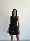 CHANEL KUMAŞ KISA ÖNDEN DÜĞMELİ ELBİSE - Siyah - 2