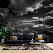 Siyah beyaz göl ve gökyüzü manzaralı Duvar Kağıdı thumbnail 1