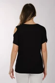Daido Oversize Omuz Detaylı Kısa Kol Minimalist Kadın T-Shirt thumbnail 4
