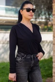 Kadın Siyah Kruvaze Kapamalı Sandy Kumaş Bluz 25KBLZ4058 - 3