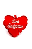 Dekoratif Seni Seviyorum Yazılı Kadife Kalp Yastık thumbnail 1